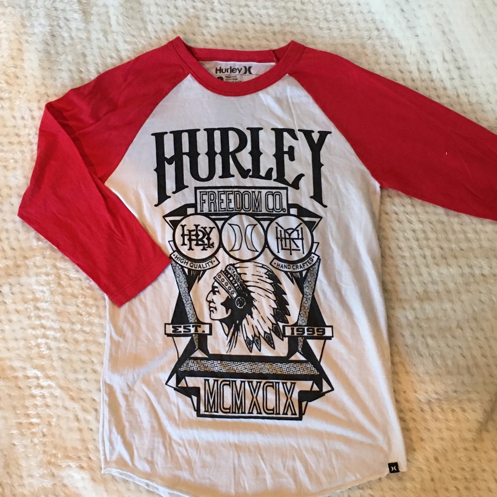 Men’s baseball tee
